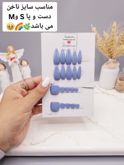 ست ناخن مصنوعی دست و پا با مواد کاشت درجه ۱ طرح ساده رنگ سورمه ای (به همراه پک اختصاصی)