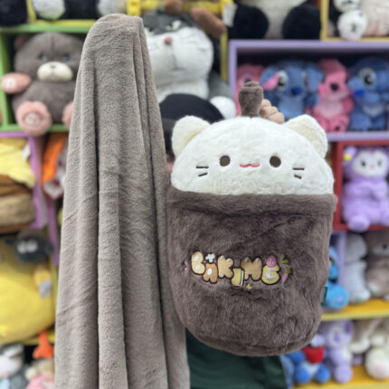 عروسک پتو بالشتی طرح گربه قهوه ای اسموتی